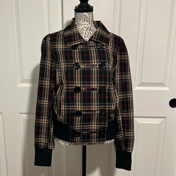 O'Neill Jackets & Blazers - O’Neill Plaid Jacket
